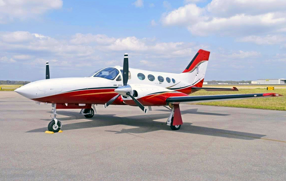  Cessna 421