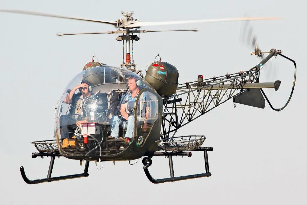 Bell 47G flying in the UK
