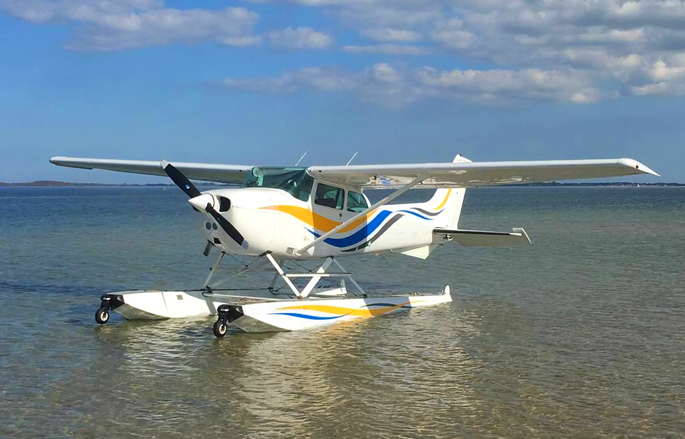Cessna 172 Floatplane