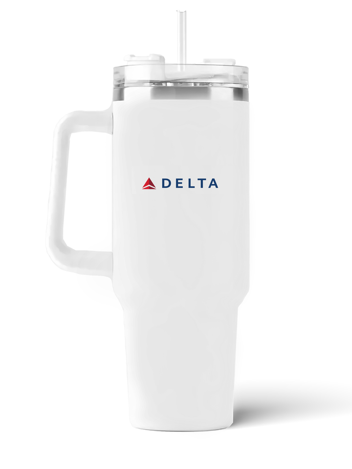 back of Delta Airlines Boeing 717 quencher